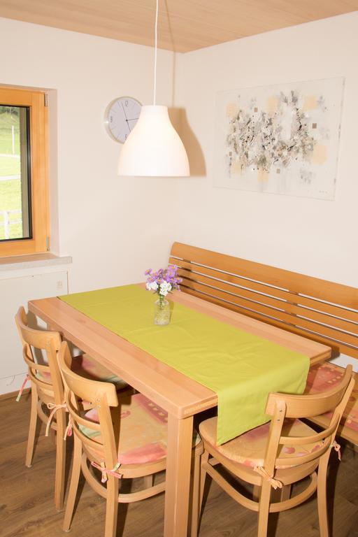 Haus Feurstein Apartamento Hittisau Exterior foto